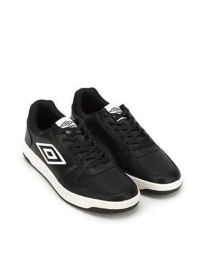 Umbro - Assist Low - Sneaker con suola sagomata